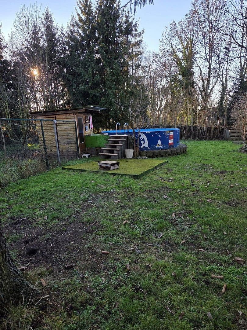 Predaj domu 144 m², pozemek 2.200 m², Petersberg, Sasko-Anhaltsko Predaj domu 144 m², pozemek 2.200 m², Petersberg, Sasko-Anhaltsko