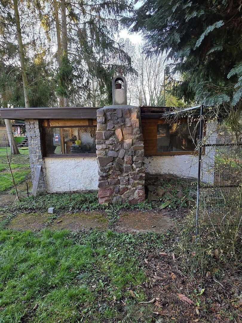 Predaj domu 144 m², pozemek 2.200 m², Petersberg, Sasko-Anhaltsko Predaj domu 144 m², pozemek 2.200 m², Petersberg, Sasko-Anhaltsko