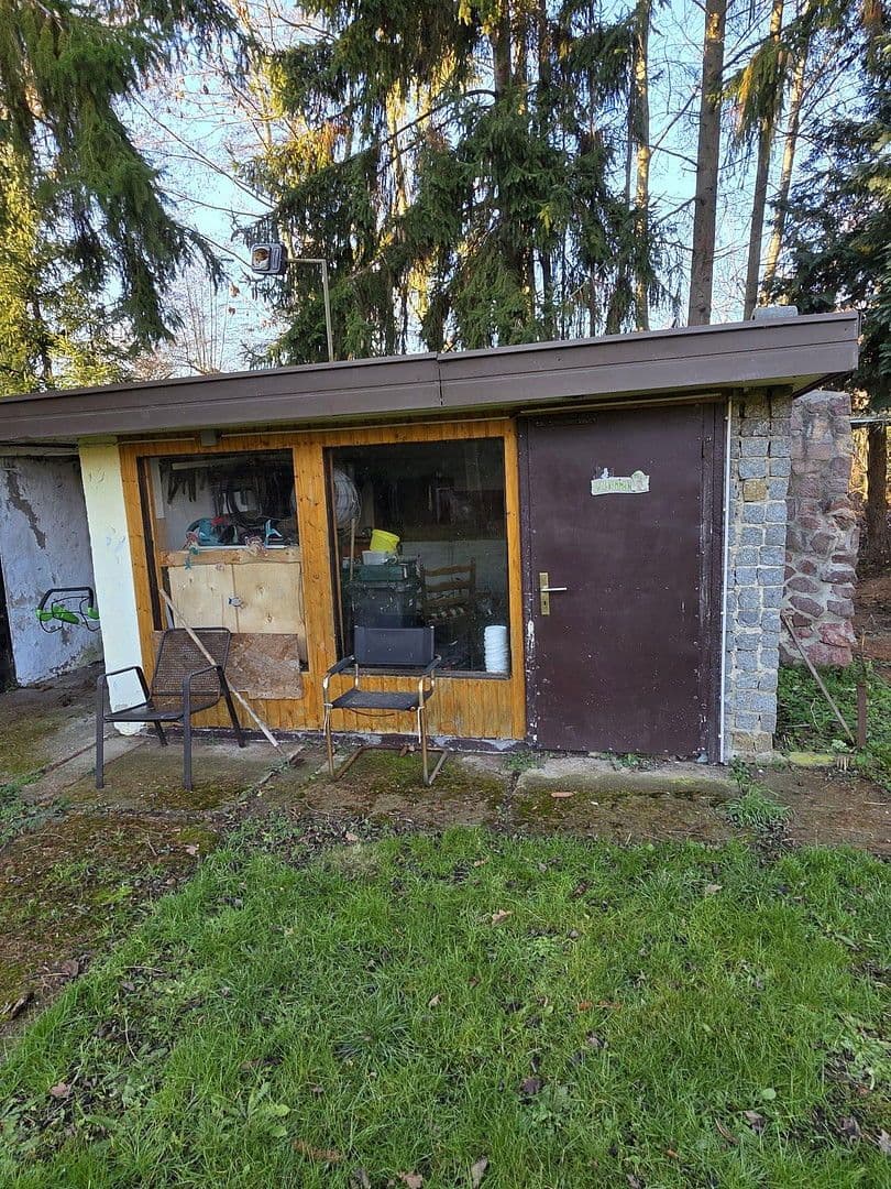 Predaj domu 144 m², pozemek 2.200 m², Petersberg, Sasko-Anhaltsko Predaj domu 144 m², pozemek 2.200 m², Petersberg, Sasko-Anhaltsko