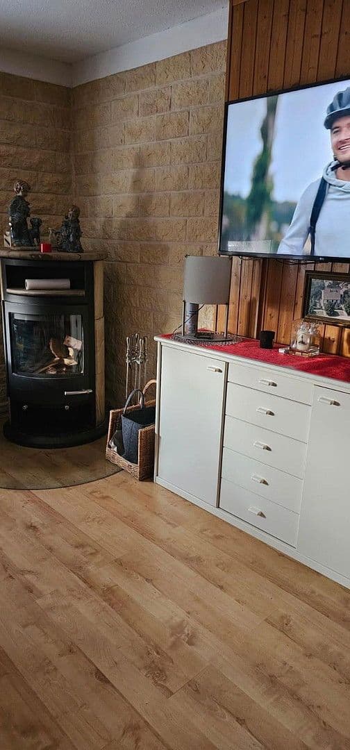 Predaj domu 144 m², pozemek 2.200 m², Petersberg, Sasko-Anhaltsko Predaj domu 144 m², pozemek 2.200 m², Petersberg, Sasko-Anhaltsko