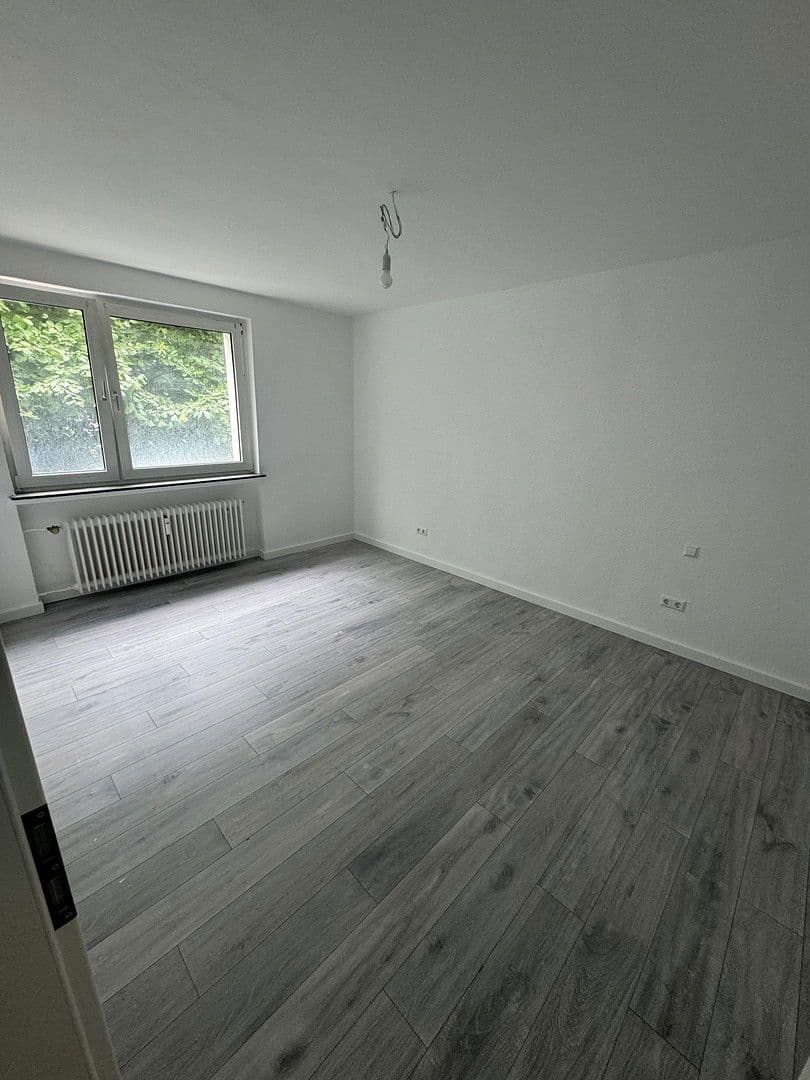 Prenájom bytu 3-izbový 70 m², Am Tongrund 15 A, Wennigsen (Deister), Dolné Sasko Prenájom bytu 3-izbový 70 m², Am Tongrund 15 A, Wennigsen (Deister), Dolné Sasko