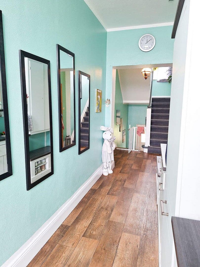 Predaj domu 204 m², pozemek 495 m², Krefeld, Severné Porýnie - Westfálsko Predaj domu 204 m², pozemek 495 m², Krefeld, Severné Porýnie - Westfálsko