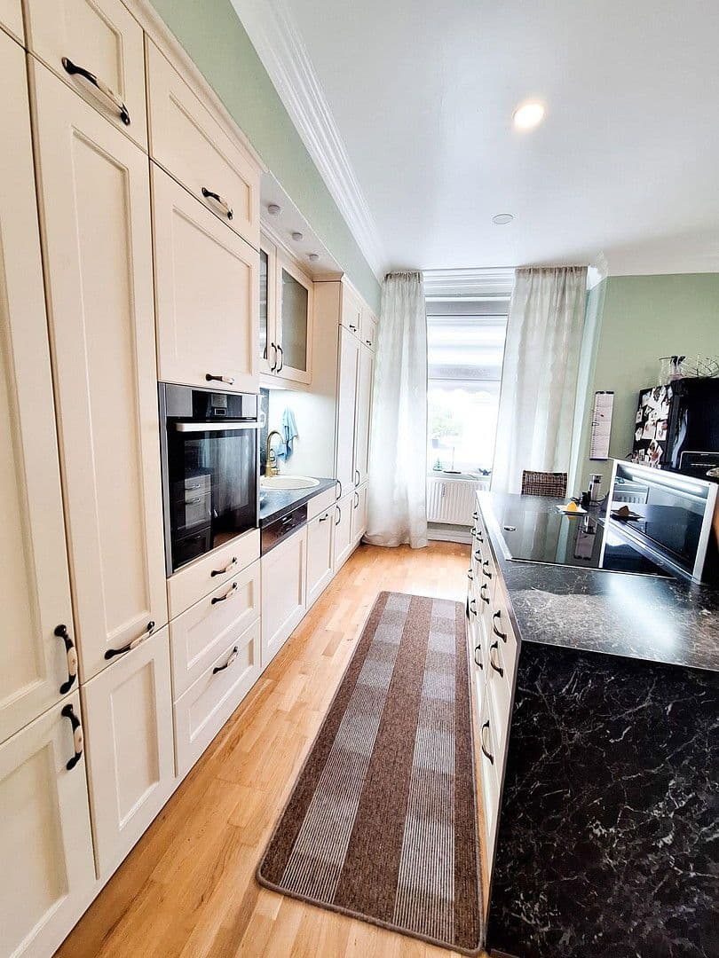 Predaj domu 204 m², pozemek 495 m², Krefeld, Severné Porýnie - Westfálsko Predaj domu 204 m², pozemek 495 m², Krefeld, Severné Porýnie - Westfálsko