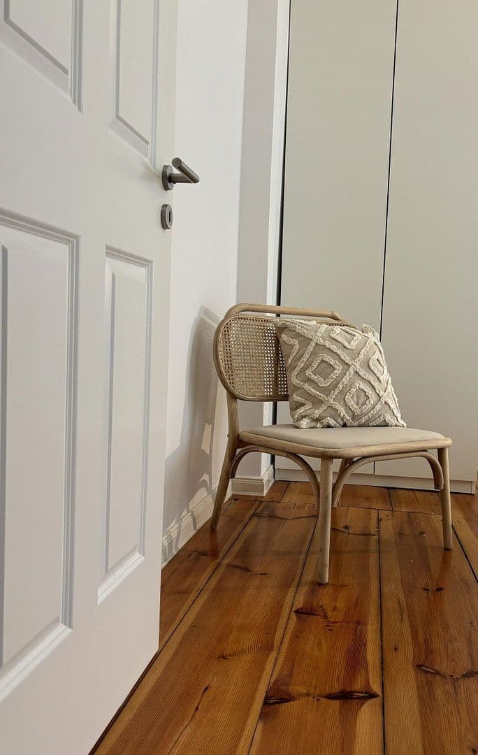 Prenájom bytu 1-izbový 30 m², Berlin, Berlín Prenájom bytu 1-izbový 30 m², Berlin, Berlín