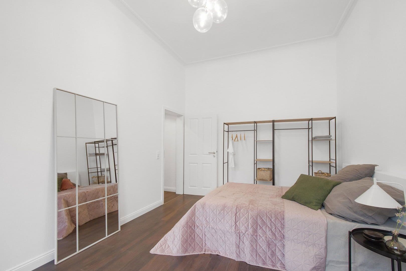 Predaj bytu 1-izbový 32 m², Düsseldorf, Severné Porýnie - Westfálsko Predaj bytu 1-izbový 32 m², Düsseldorf, Severné Porýnie - Westfálsko