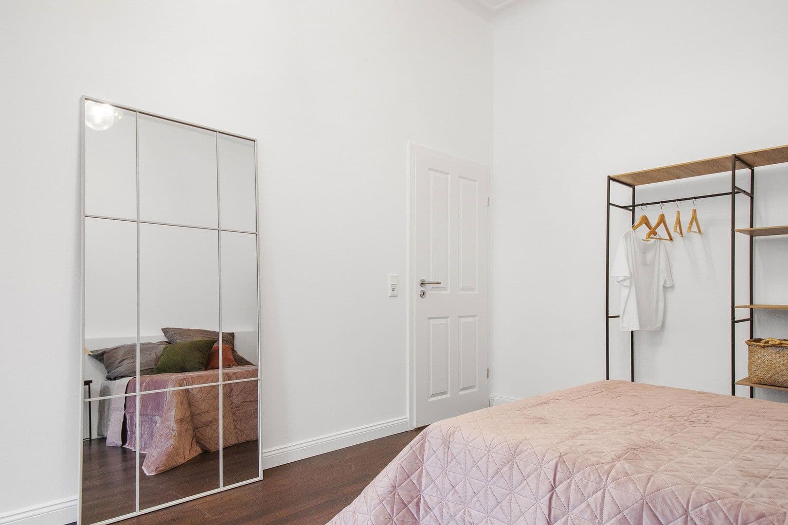 Predaj bytu 1-izbový 32 m², Düsseldorf, Severné Porýnie - Westfálsko Predaj bytu 1-izbový 32 m², Düsseldorf, Severné Porýnie - Westfálsko