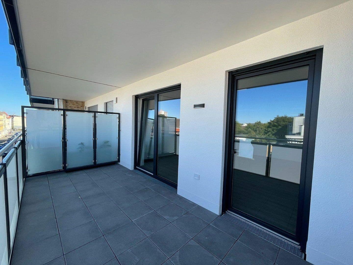 Prenájom bytu 3-izbový 84 m², Bremerhaven, Brémy Prenájom bytu 3-izbový 84 m², Bremerhaven, Brémy