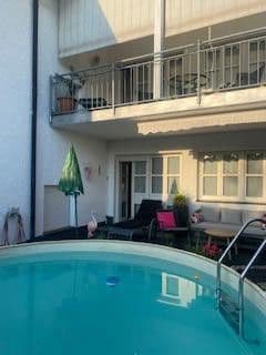 Predaj domu 274 m², pozemek 679 m², Nandlstadt, Bavorsko Predaj domu 274 m², pozemek 679 m², Nandlstadt, Bavorsko