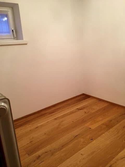 Predaj domu 274 m², pozemek 679 m², Nandlstadt, Bavorsko Predaj domu 274 m², pozemek 679 m², Nandlstadt, Bavorsko