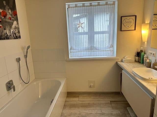 Predaj domu 274 m², pozemek 679 m², Nandlstadt, Bavorsko Predaj domu 274 m², pozemek 679 m², Nandlstadt, Bavorsko