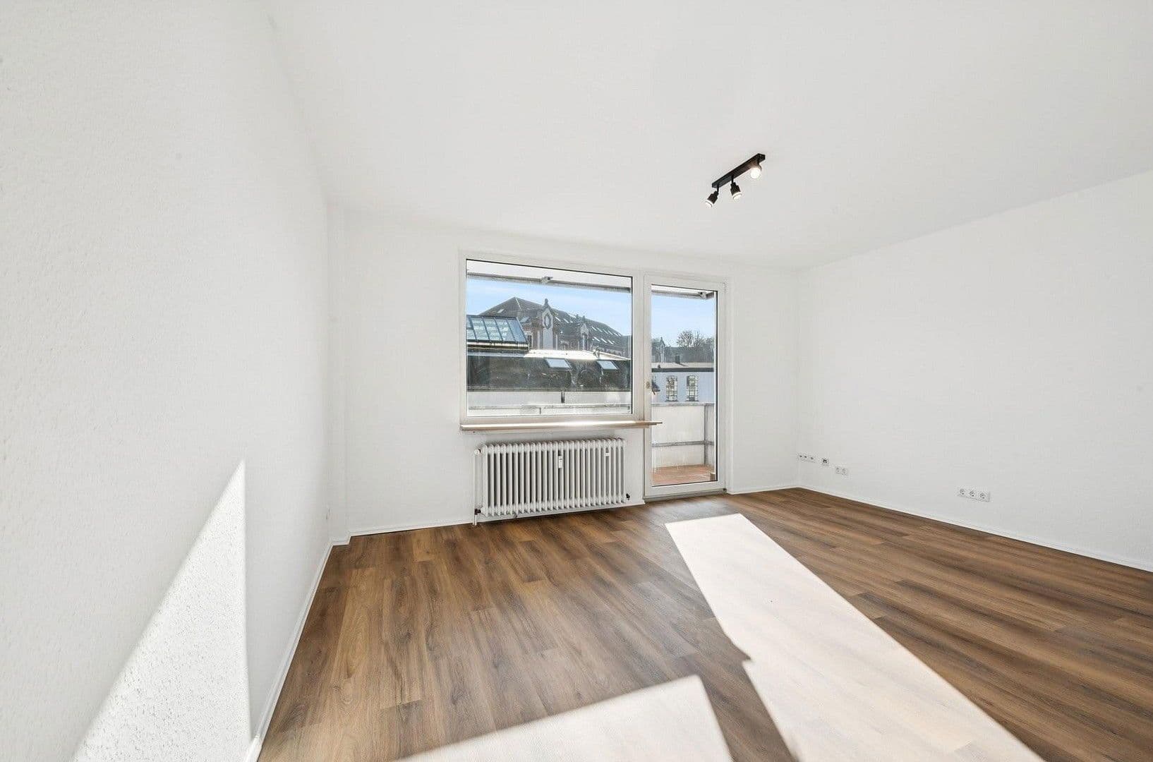 Predaj bytu 2-izbový 57 m², Düsseldorf, Severné Porýnie - Westfálsko Predaj bytu 2-izbový 57 m², Düsseldorf, Severné Porýnie - Westfálsko