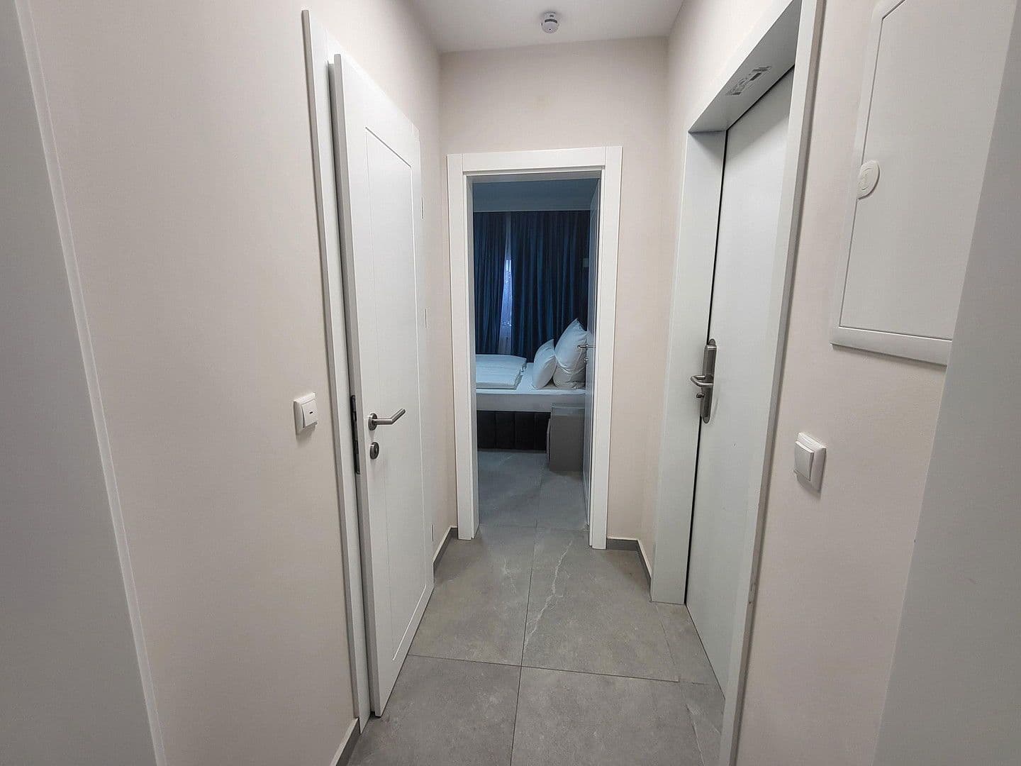 Prenájom bytu 2-izbový 36 m², Bonn, Severné Porýnie - Westfálsko Prenájom bytu 2-izbový 36 m², Bonn, Severné Porýnie - Westfálsko