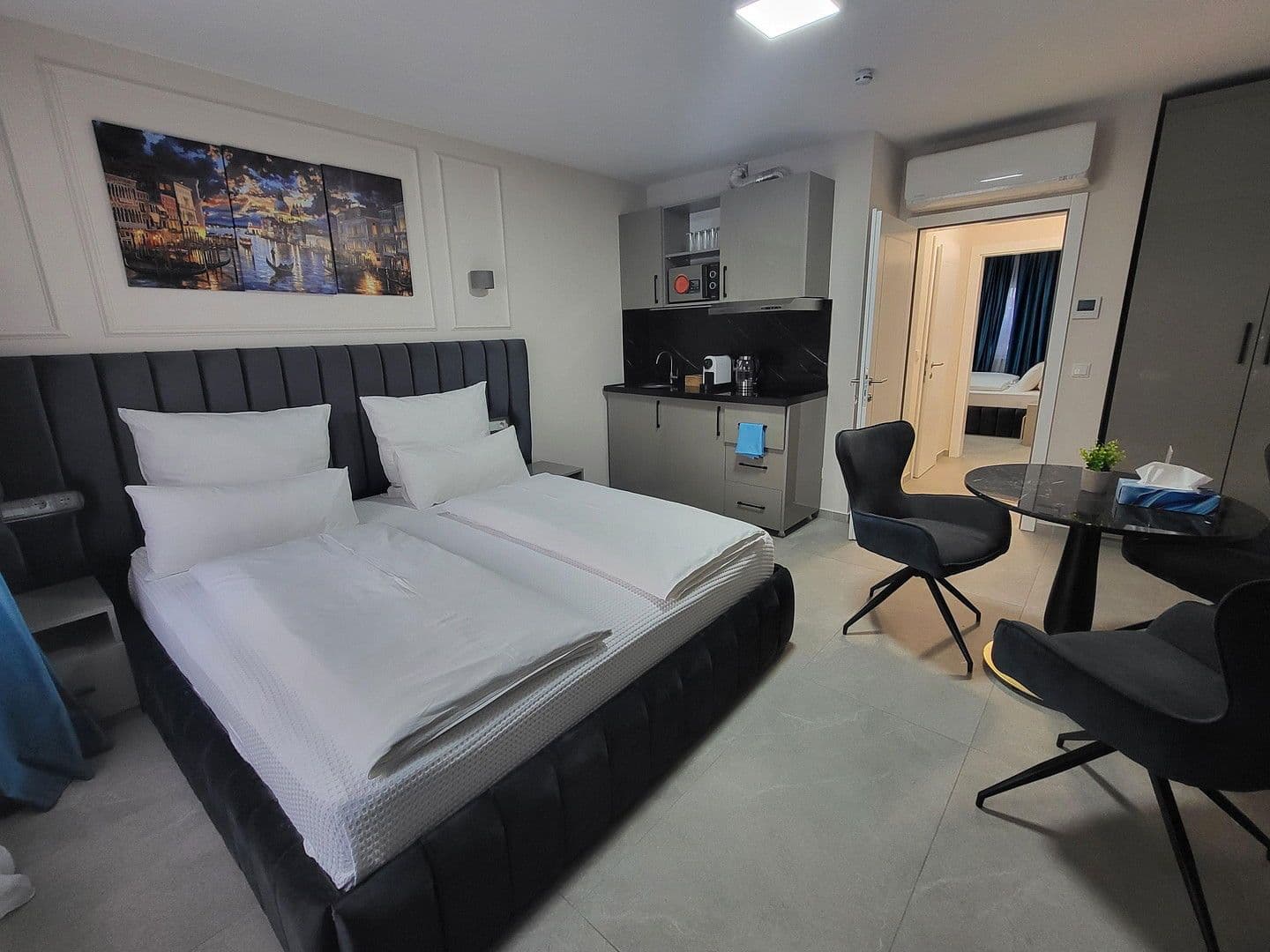 Prenájom bytu 2-izbový 36 m², Bonn, Severné Porýnie - Westfálsko Prenájom bytu 2-izbový 36 m², Bonn, Severné Porýnie - Westfálsko