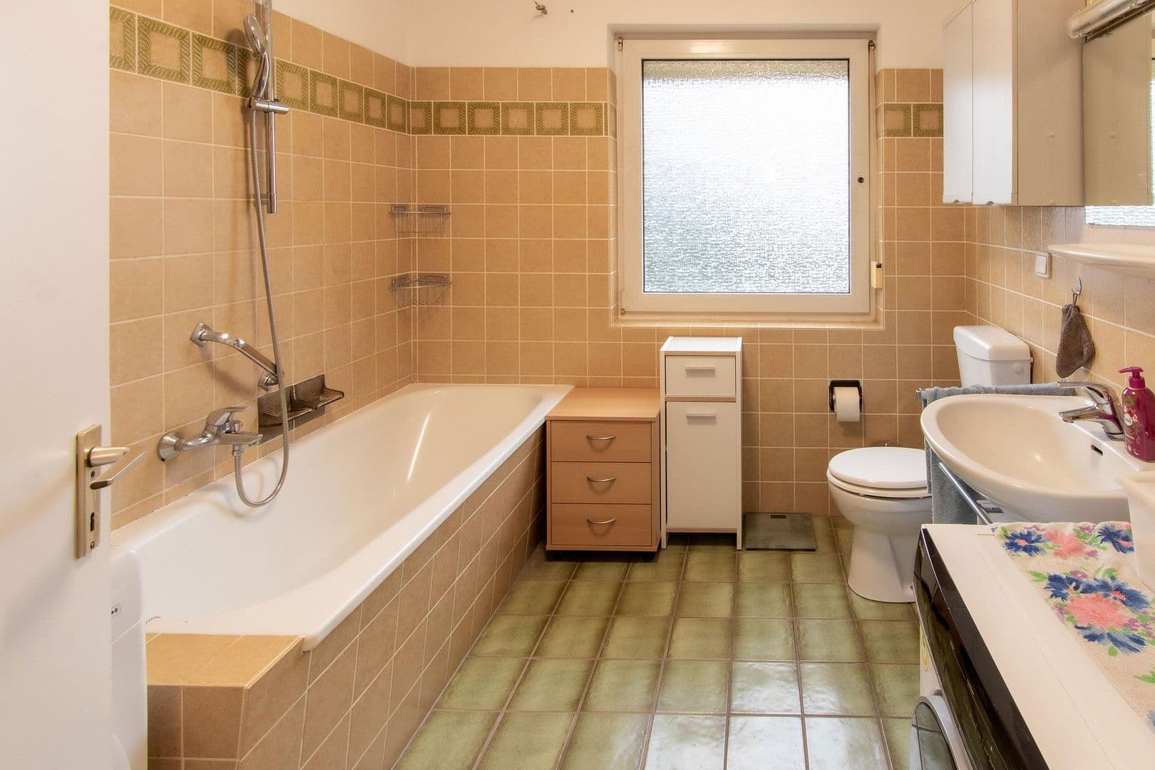 Predaj domu 138 m², pozemek 762 m², Nauort, Porýnie-Falcko Predaj domu 138 m², pozemek 762 m², Nauort, Porýnie-Falcko