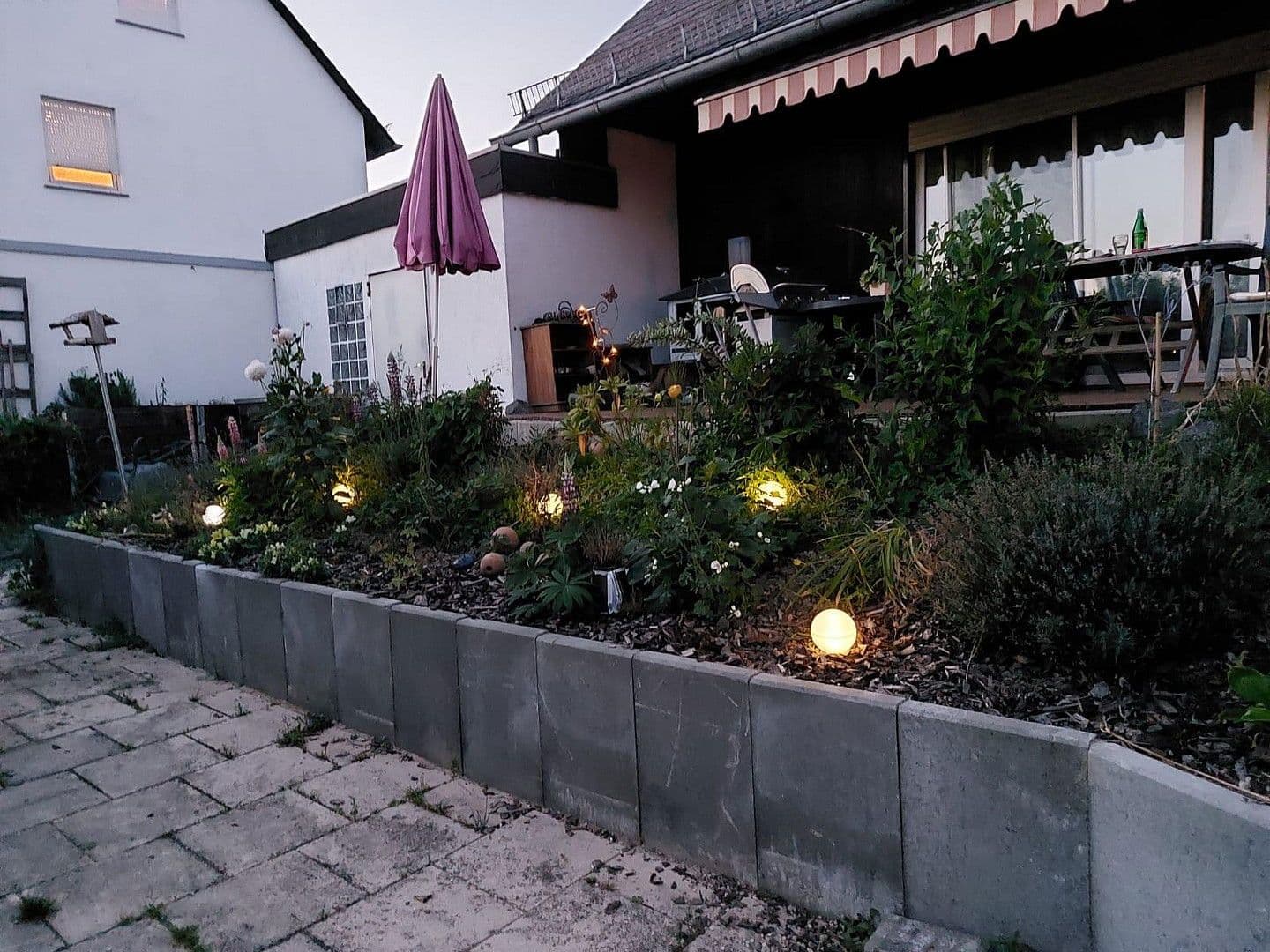 Predaj domu 138 m², pozemek 762 m², Nauort, Porýnie-Falcko Predaj domu 138 m², pozemek 762 m², Nauort, Porýnie-Falcko