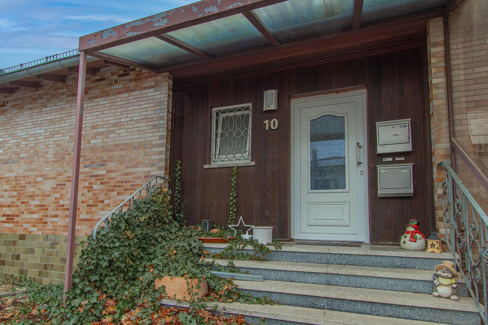 Predaj domu 138 m², pozemek 762 m², Nauort, Porýnie-Falcko Predaj domu 138 m², pozemek 762 m², Nauort, Porýnie-Falcko