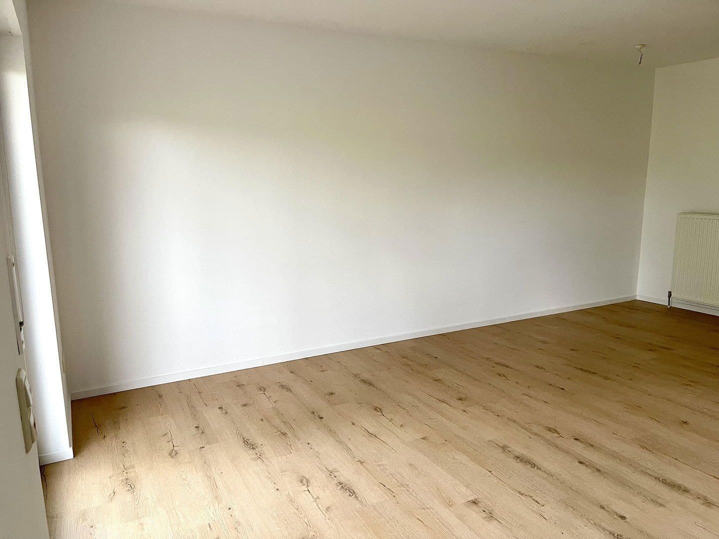 Predaj bytu 2-izbový 67 m², Erbes-Büdesheim, Porýnie-Falcko Predaj bytu 2-izbový 67 m², Erbes-Büdesheim, Porýnie-Falcko