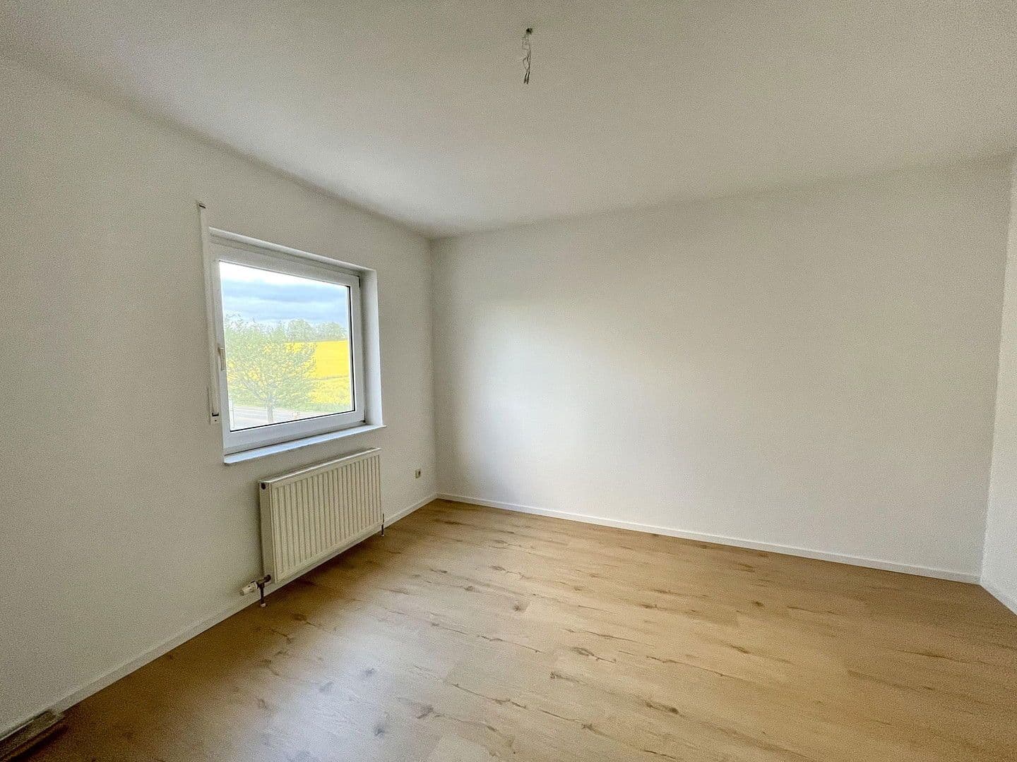 Predaj bytu 2-izbový 67 m², Erbes-Büdesheim, Porýnie-Falcko Predaj bytu 2-izbový 67 m², Erbes-Büdesheim, Porýnie-Falcko
