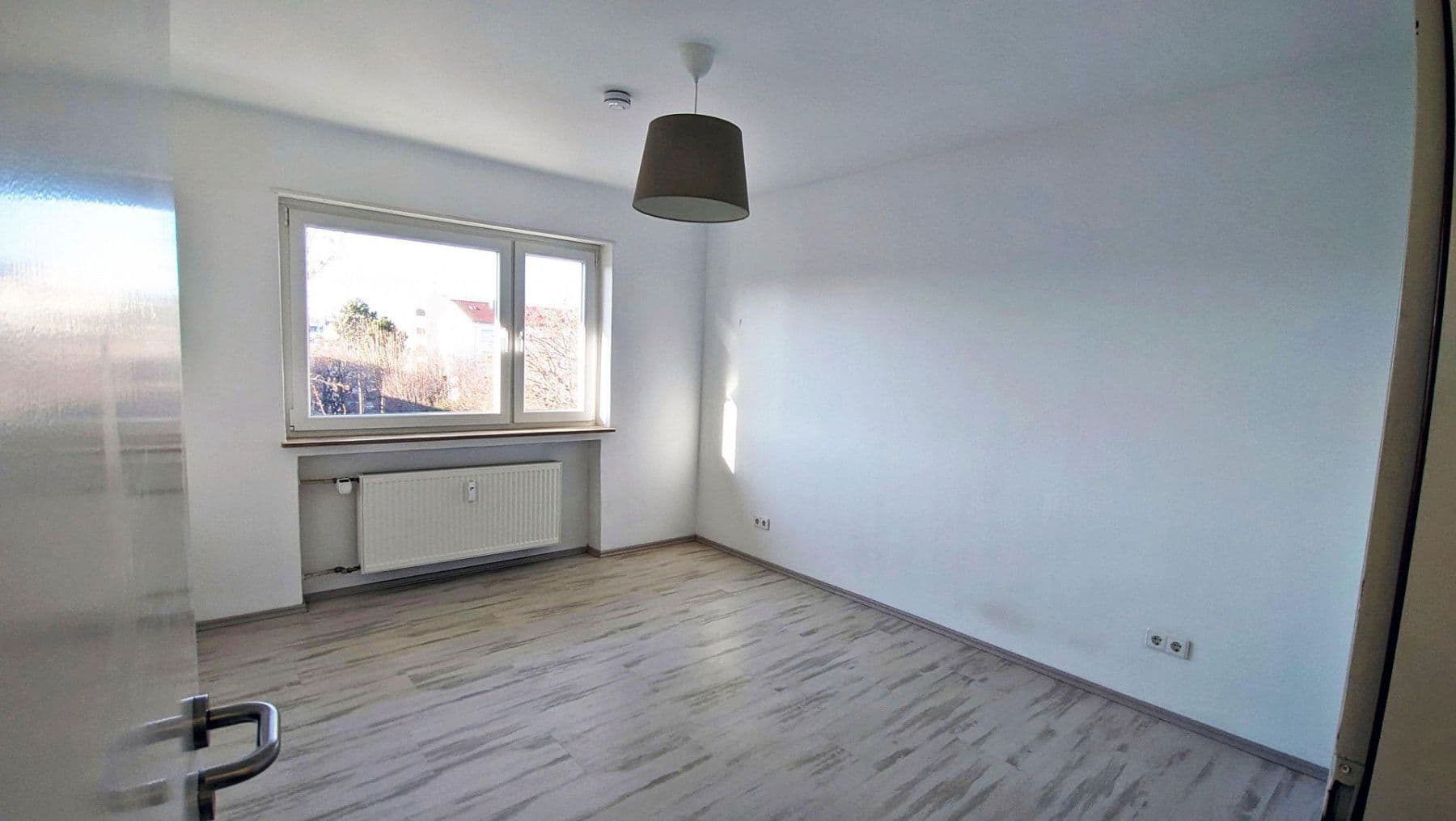 Predaj bytu 4-izbový 93 m², Kornwestheim, Bádensko-Wurttembersko Predaj bytu 4-izbový 93 m², Kornwestheim, Bádensko-Wurttembersko