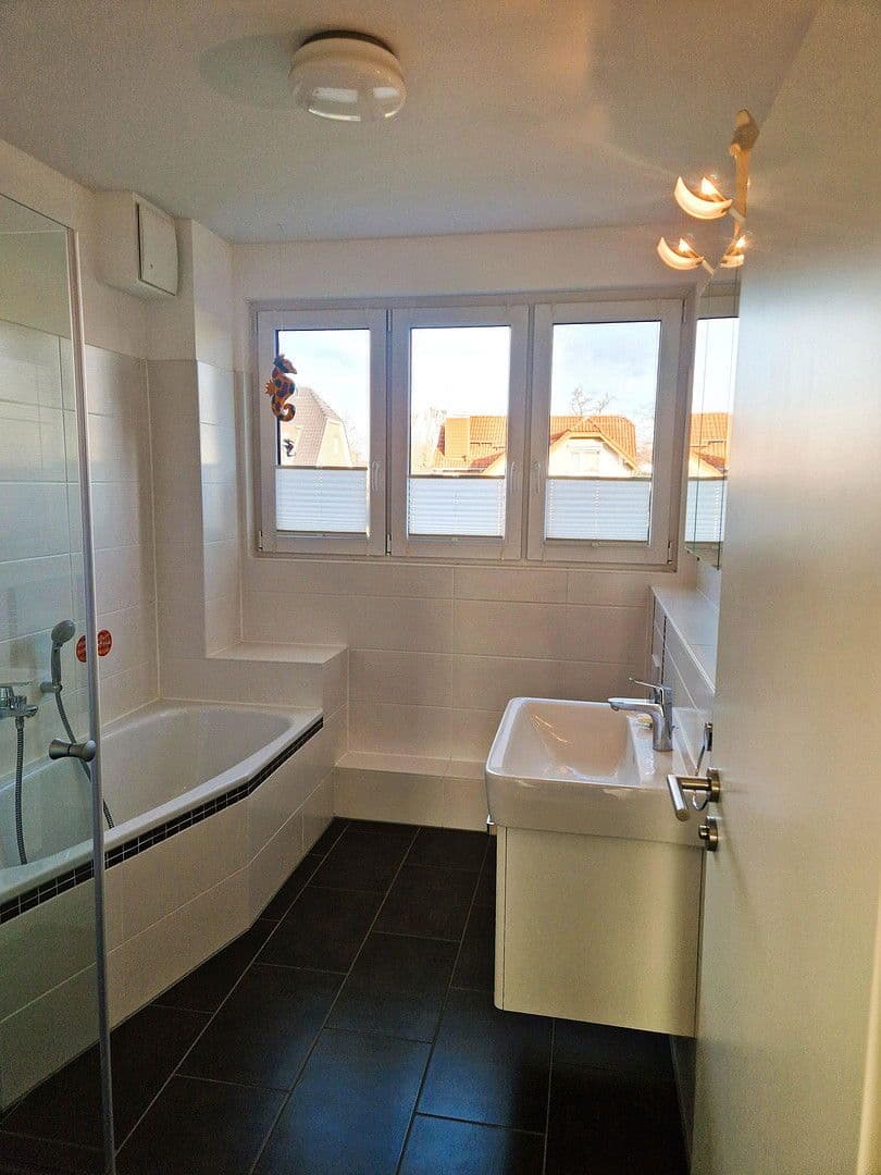 Predaj domu 153 m², pozemek 183 m², Berlin, Berlín Predaj domu 153 m², pozemek 183 m², Berlin, Berlín