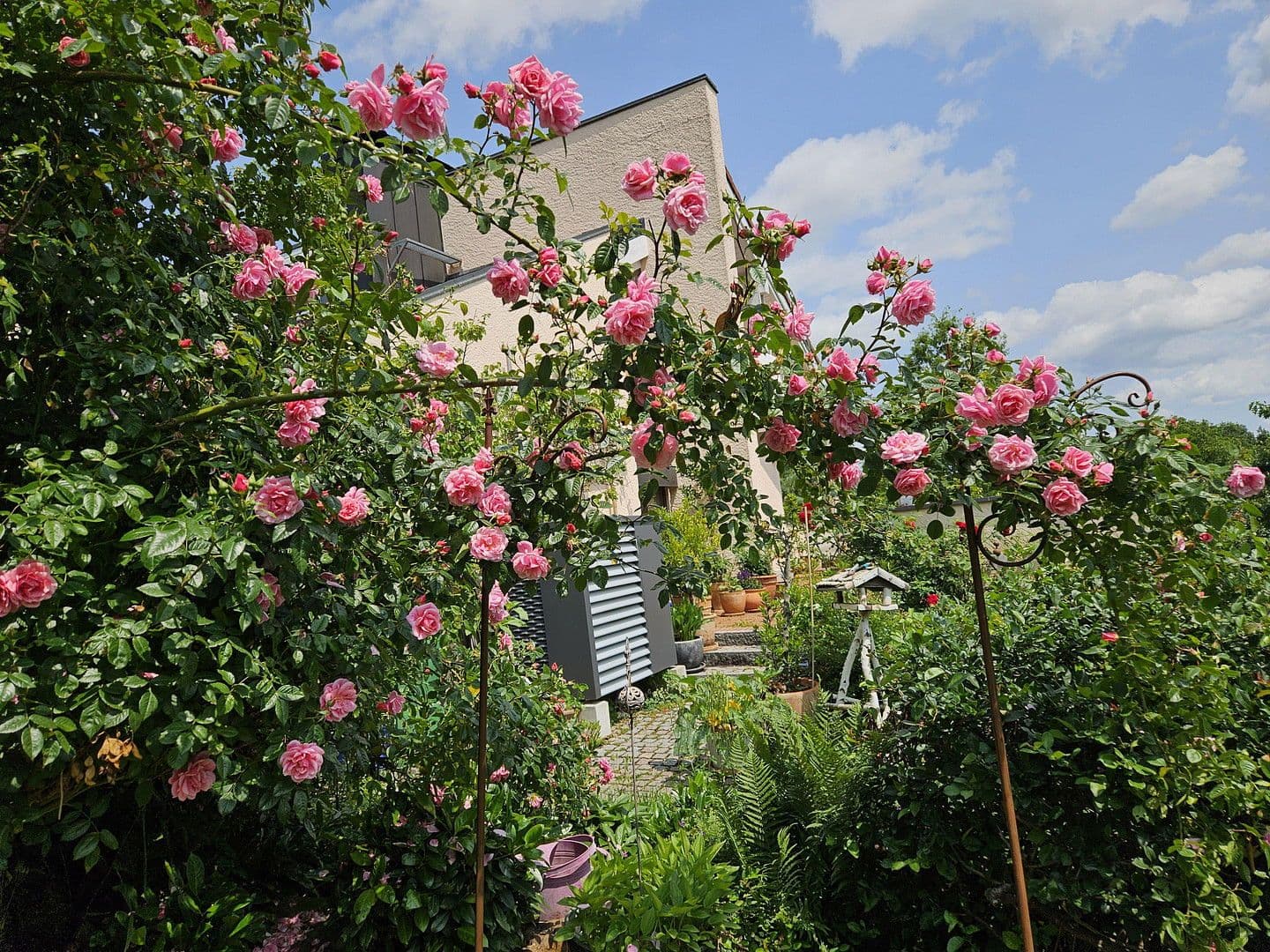 Predaj domu 290 m², pozemek 2.900 m², Pfarrkirchen, Bavorsko Predaj domu 290 m², pozemek 2.900 m², Pfarrkirchen, Bavorsko