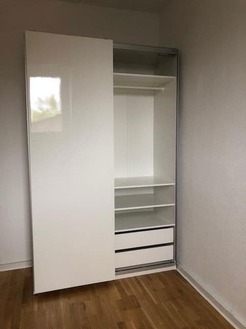 Prenájom bytu 2-izbový 49 m², Rathausufer 18, Düsseldorf, Severné Porýnie - Westfálsko Prenájom bytu 2-izbový 49 m², Rathausufer 18, Düsseldorf, Severné Porýnie - Westfálsko