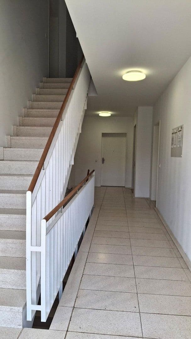 Prenájom bytu 2-izbový 67 m², Ludwig-Landmann-Straße 381, Frankfurt am Main, Hesensko Prenájom bytu 2-izbový 67 m², Ludwig-Landmann-Straße 381, Frankfurt am Main, Hesensko