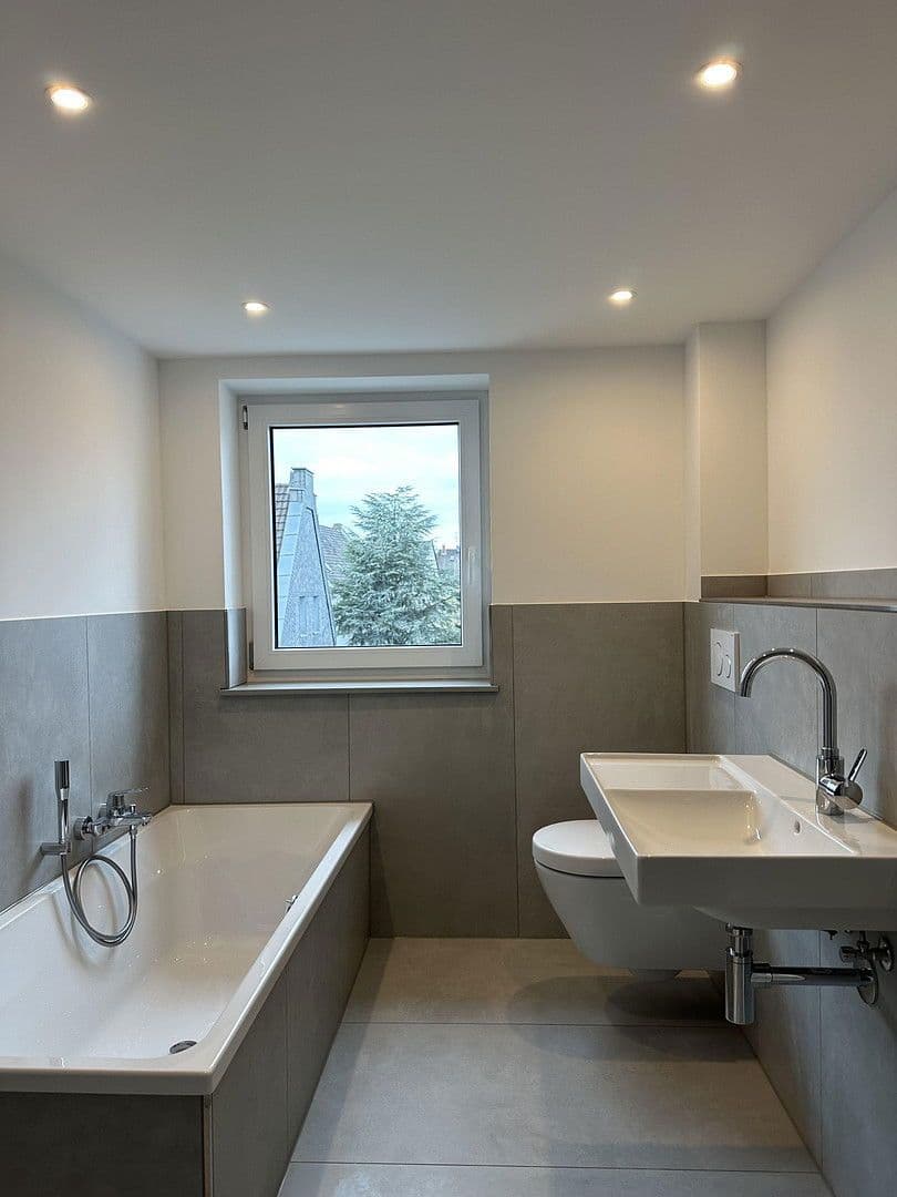 Predaj bytu 3-izbový 106 m², Buchenstraße 39, Düsseldorf, Severné Porýnie - Westfálsko Predaj bytu 3-izbový 106 m², Buchenstraße 39, Düsseldorf, Severné Porýnie - Westfálsko