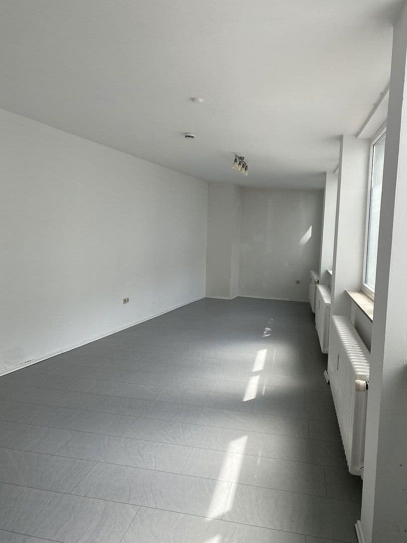 Prenájom kancelárie 135 m², August-Bebel-Str. 8, Frankenthal, Porýnie-Falcko Prenájom kancelárie 135 m², August-Bebel-Str. 8, Frankenthal, Porýnie-Falcko