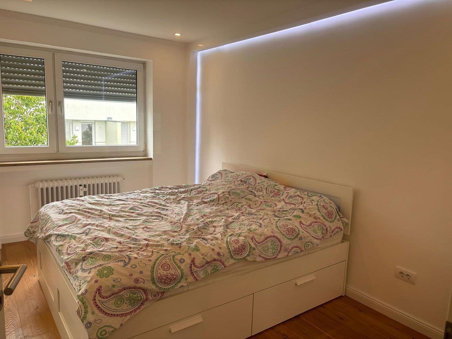 Prenájom bytu 3-izbový 75 m², München, Bavorsko Prenájom bytu 3-izbový 75 m², München, Bavorsko