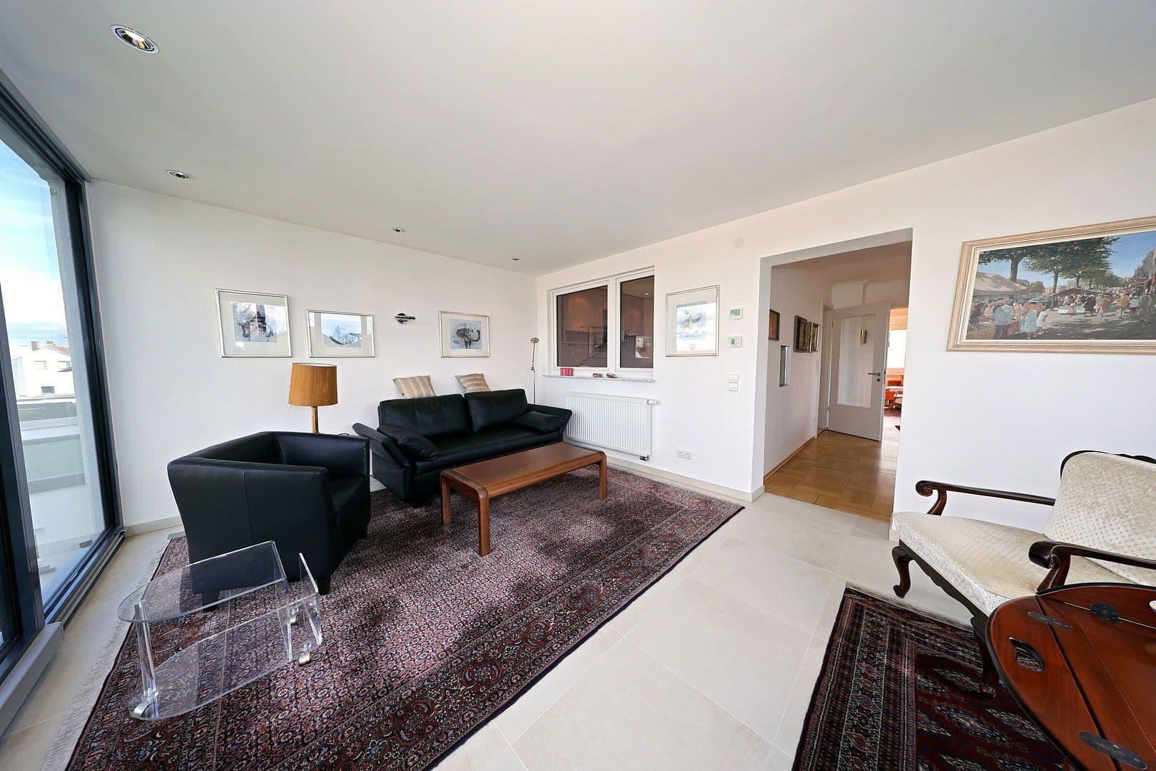 Prenájom bytu 4-izbový 110 m², Leinfelden-Echterdingen, Bádensko-Wurttembersko Prenájom bytu 4-izbový 110 m², Leinfelden-Echterdingen, Bádensko-Wurttembersko