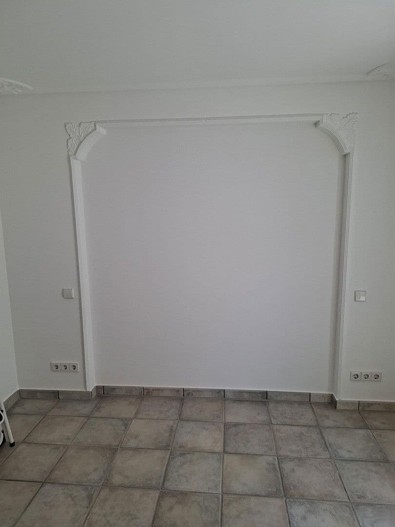 Prenájom bytu 2-izbový 75 m², Wimsheim, Bádensko-Wurttembersko Prenájom bytu 2-izbový 75 m², Wimsheim, Bádensko-Wurttembersko