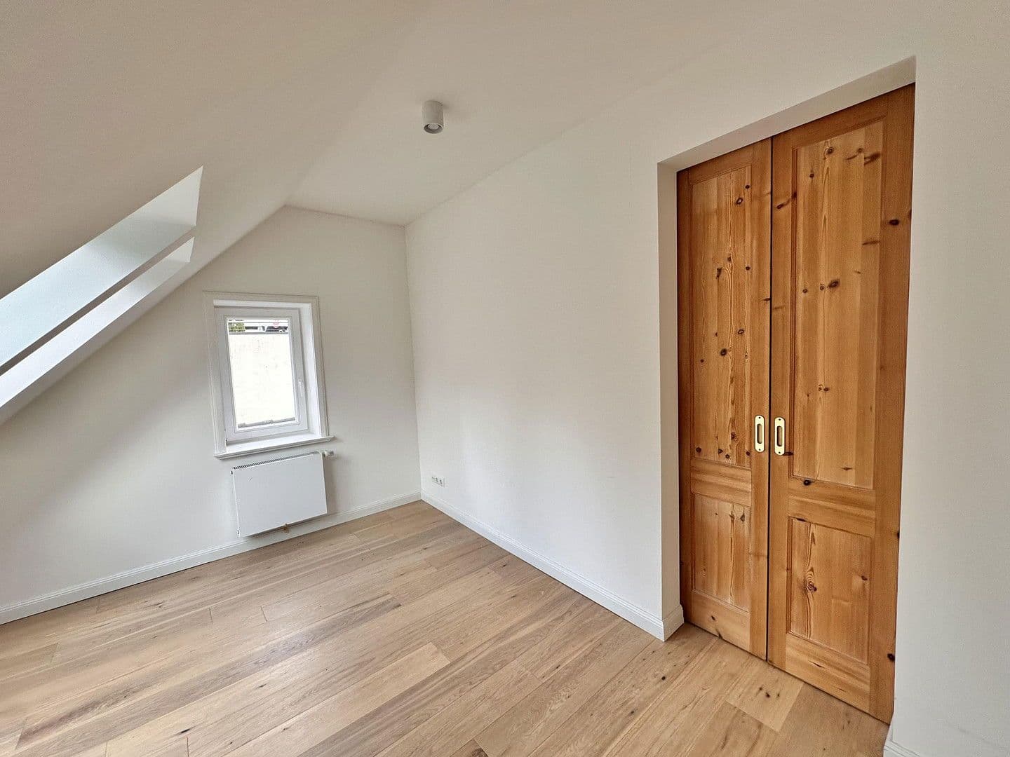 Predaj bytu 3-izbový 96 m², Schwarzenbek, Šlezvicko-Holštajnsko Predaj bytu 3-izbový 96 m², Schwarzenbek, Šlezvicko-Holštajnsko