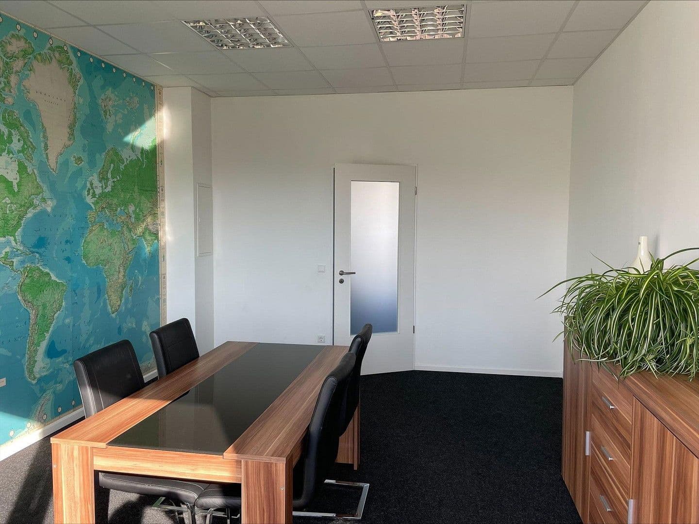 Prenájom kancelárie 35 m², Heßlingsweg 71, Dortmund, Severné Porýnie - Westfálsko Prenájom kancelárie 35 m², Heßlingsweg 71, Dortmund, Severné Porýnie - Westfálsko