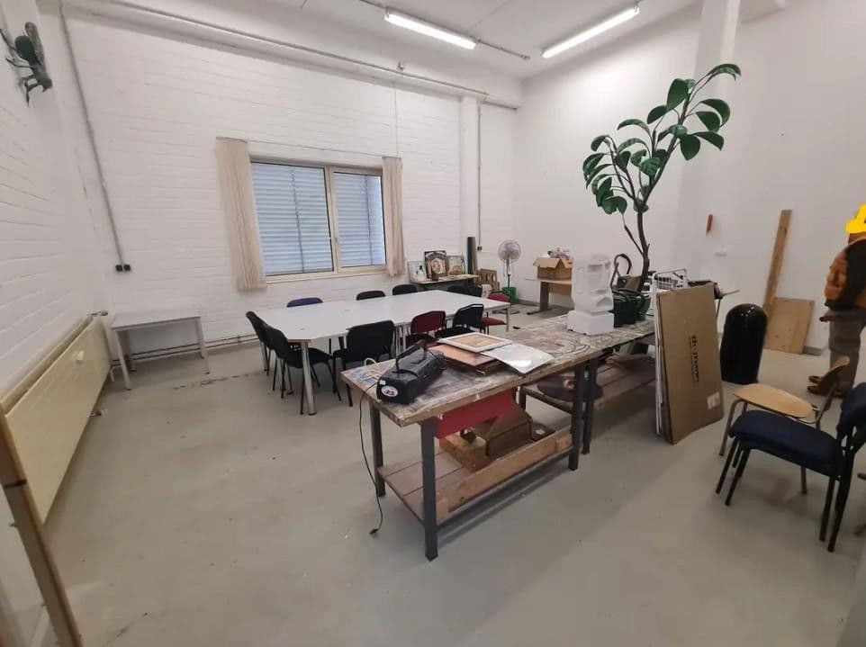 Prenájom kancelárie 288 m², Ingelheim am Rhein, Porýnie-Falcko Prenájom kancelárie 288 m², Ingelheim am Rhein, Porýnie-Falcko