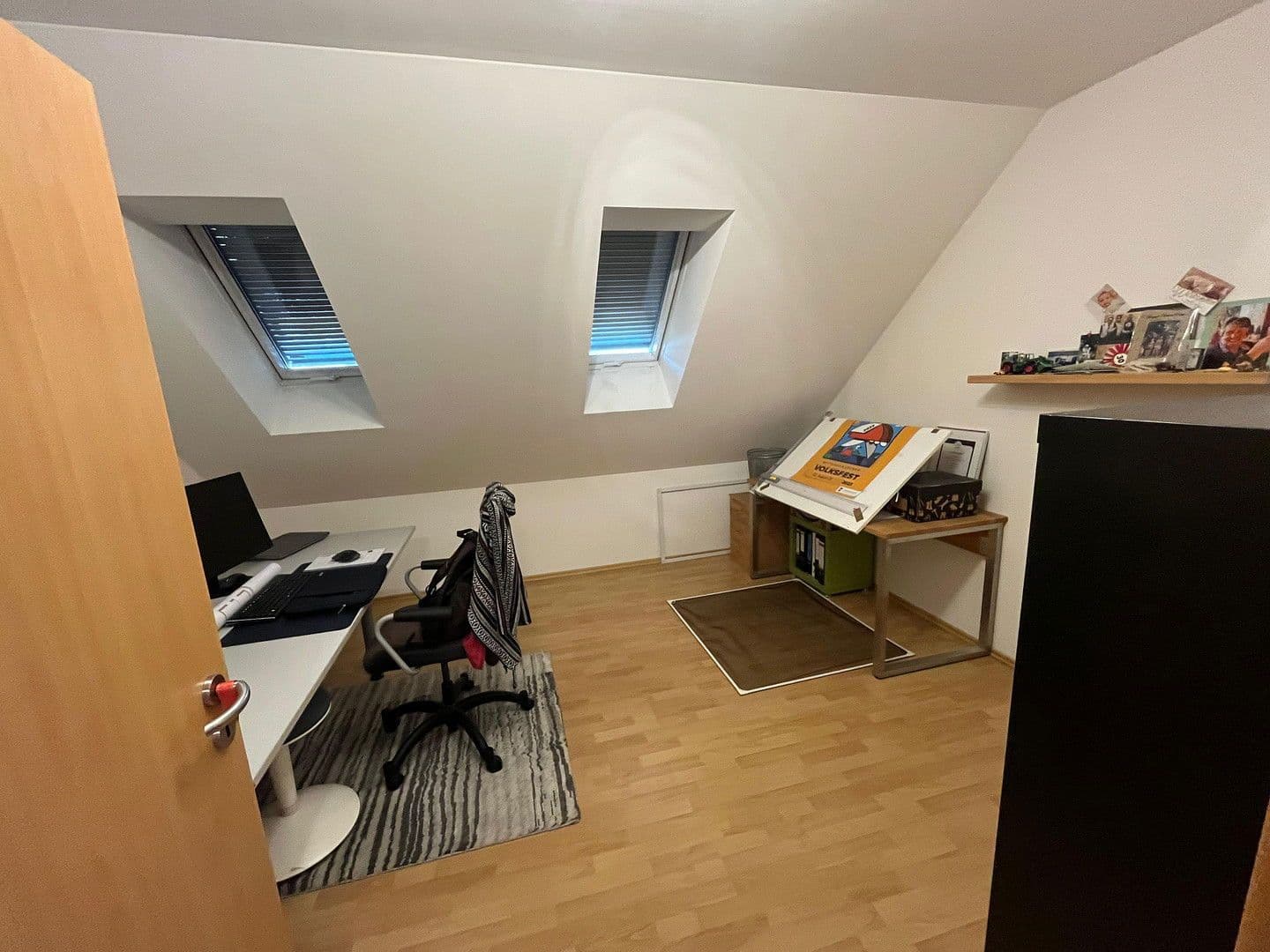 Predaj domu 135 m², pozemek 350 m², Avisgrund 20A, Hettenshausen, Bavorsko Predaj domu 135 m², pozemek 350 m², Avisgrund 20A, Hettenshausen, Bavorsko