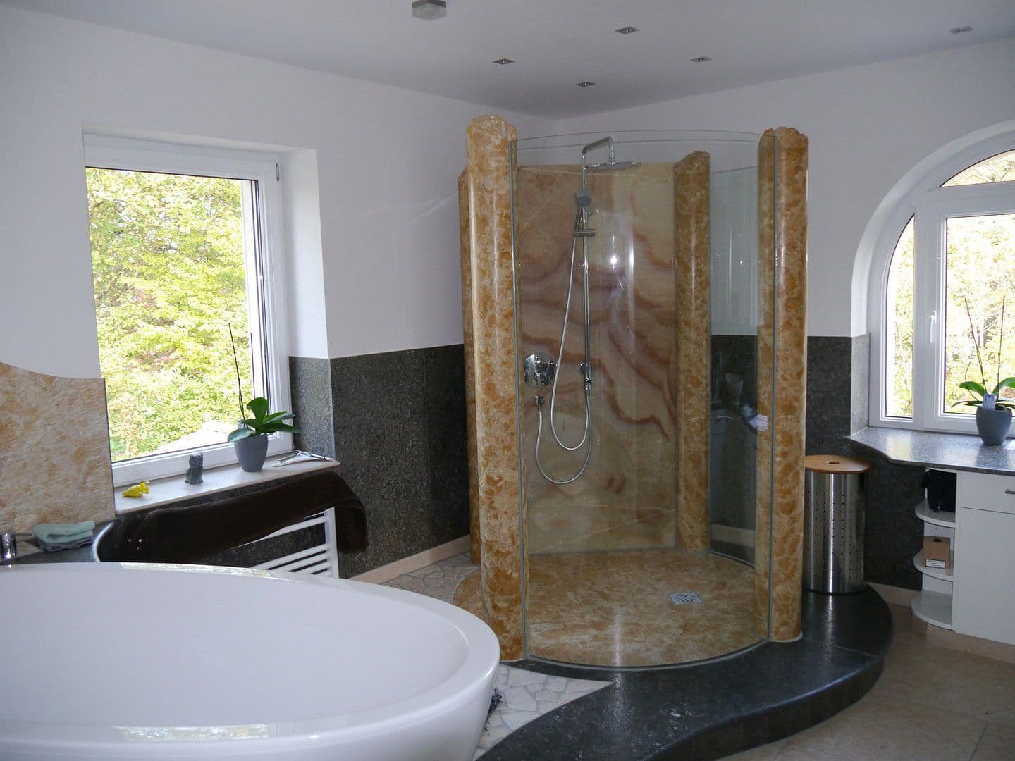 Predaj domu 229 m², pozemek 2.360 m², Kirchheim, Bavorsko Predaj domu 229 m², pozemek 2.360 m², Kirchheim, Bavorsko