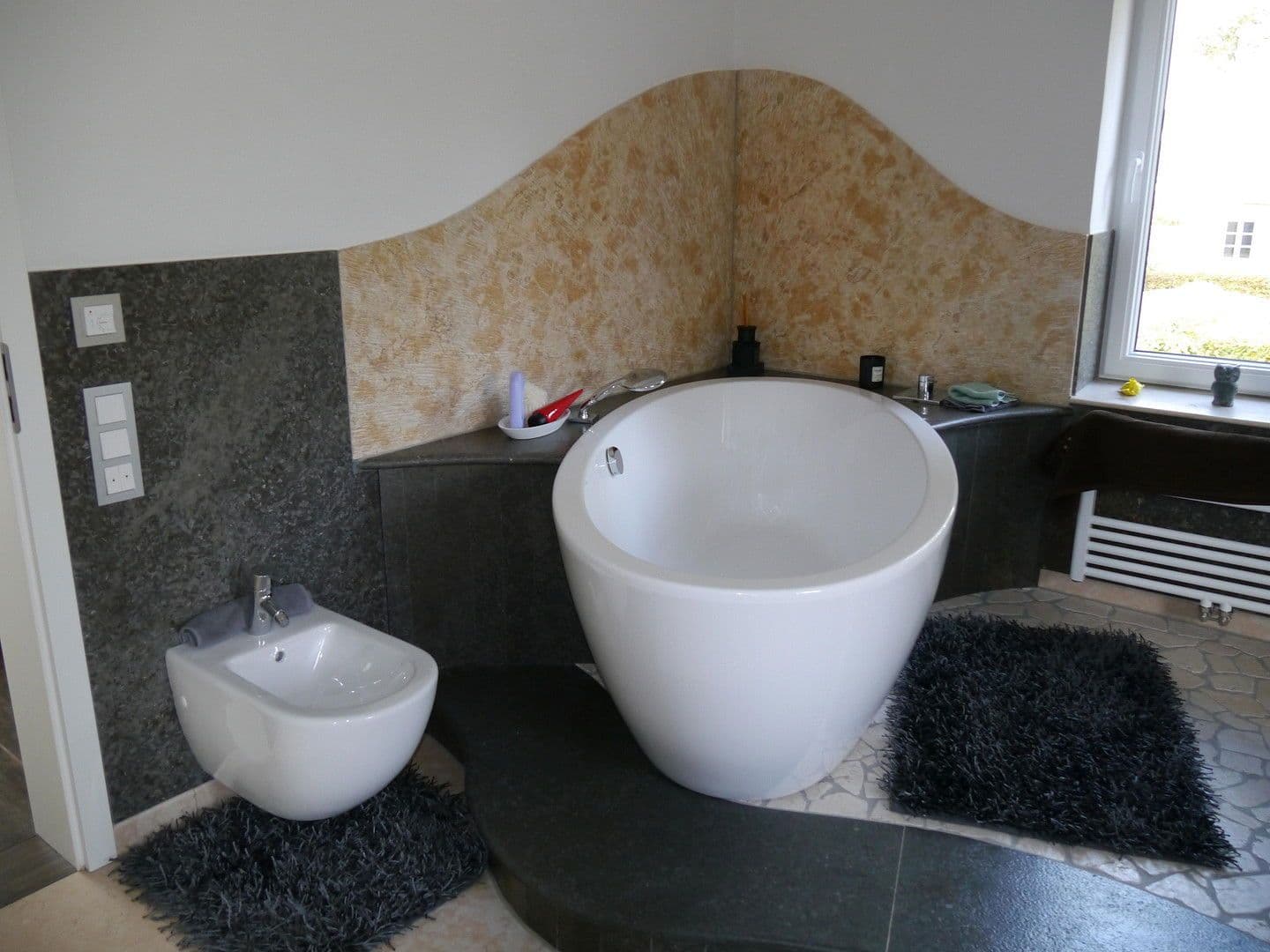 Predaj domu 229 m², pozemek 2.360 m², Kirchheim, Bavorsko Predaj domu 229 m², pozemek 2.360 m², Kirchheim, Bavorsko