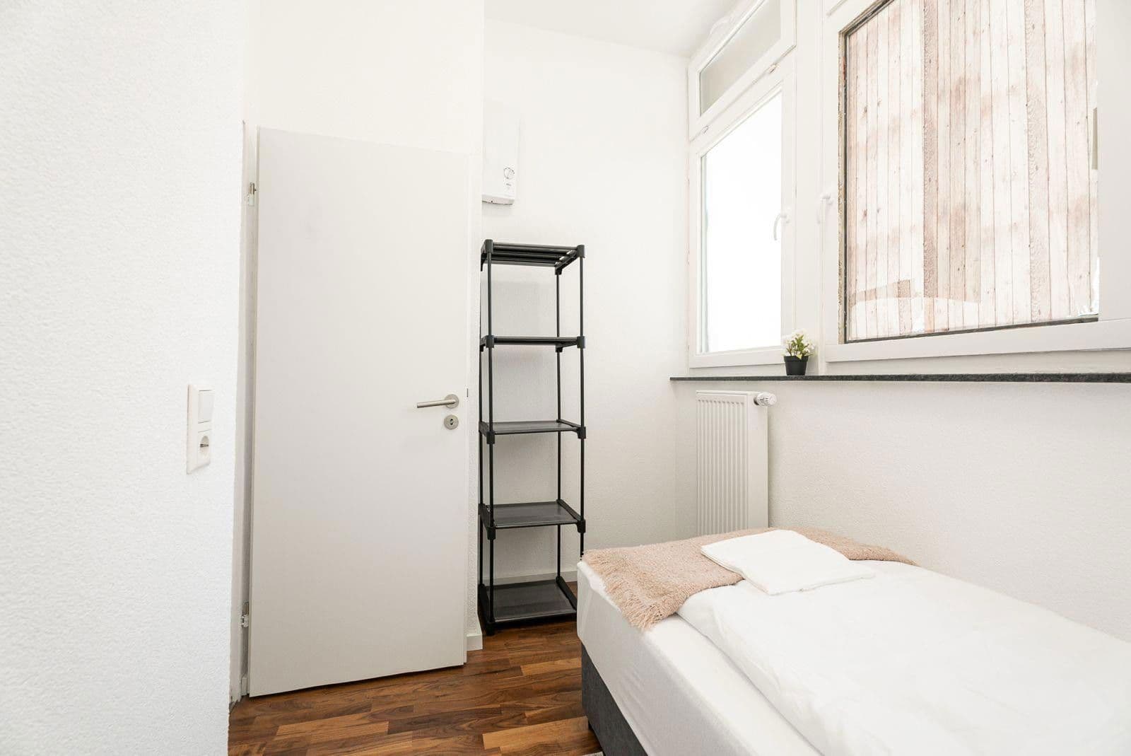 Prenájom bytu 3-izbový 50 m², Wilhelmstrasse 11, Heilbronn, Bádensko-Wurttembersko Prenájom bytu 3-izbový 50 m², Wilhelmstrasse 11, Heilbronn, Bádensko-Wurttembersko