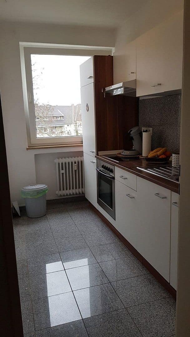 Predaj domu 790 m², pozemek 796 m², Sandstraße 8, Ratingen, Severné Porýnie - Westfálsko Predaj domu 790 m², pozemek 796 m², Sandstraße 8, Ratingen, Severné Porýnie - Westfálsko