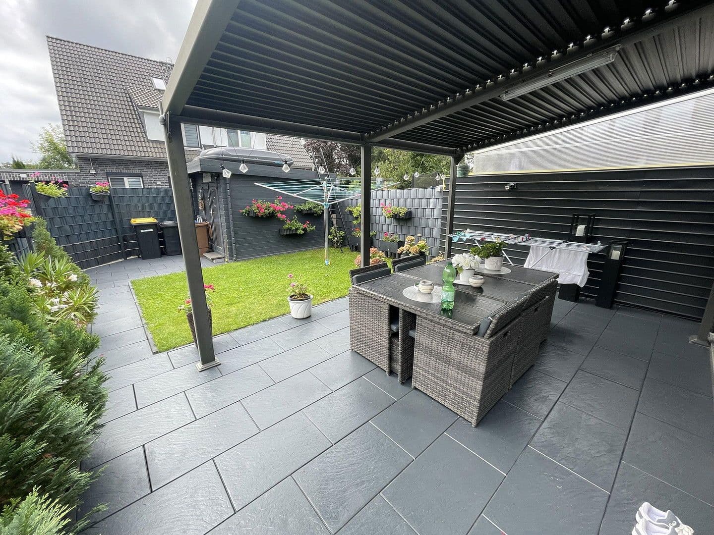 Predaj domu 95 m², pozemek 166 m², Friedrich Ebert Allee 90a, Schenefeld, Šlezvicko-Holštajnsko Predaj domu 95 m², pozemek 166 m², Friedrich Ebert Allee 90a, Schenefeld, Šlezvicko-Holštajnsko