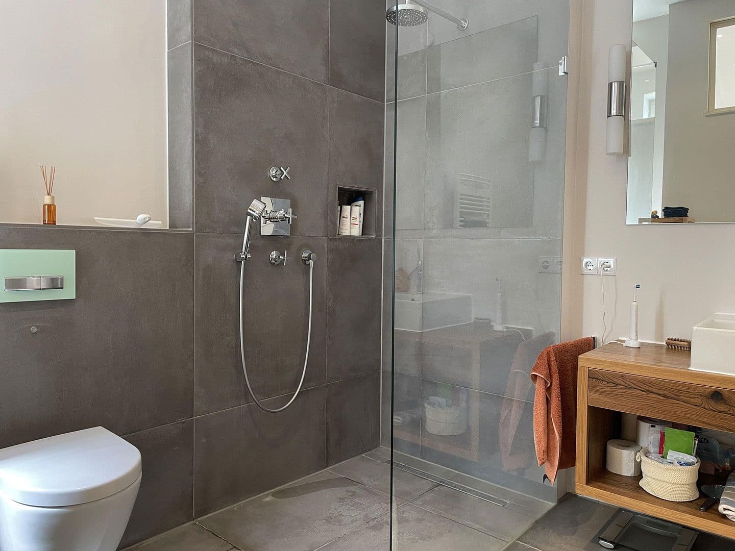 Predaj bytu 2-izbový 75 m², Keithstraße 16, Berlin, Berlín Predaj bytu 2-izbový 75 m², Keithstraße 16, Berlin, Berlín