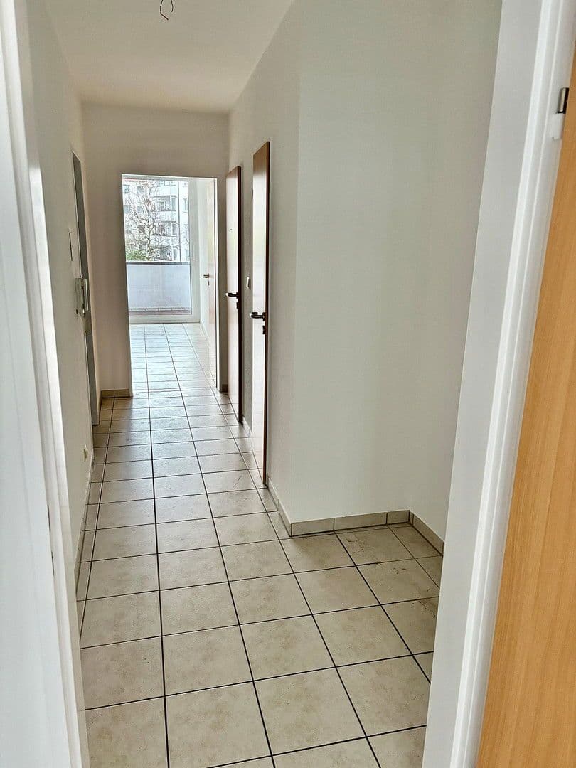 Prenájom bytu 2-izbový 52 m², Schloßstraße 58, Düsseldorf, Severné Porýnie - Westfálsko Prenájom bytu 2-izbový 52 m², Schloßstraße 58, Düsseldorf, Severné Porýnie - Westfálsko