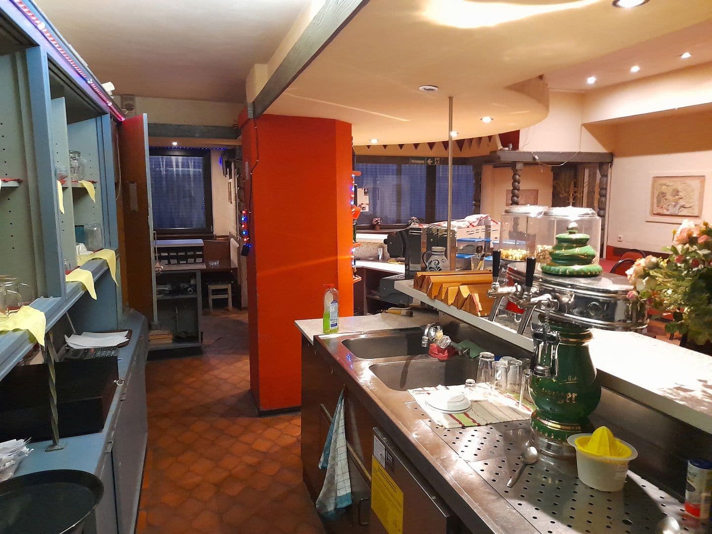 Predaj nebytového priestoru 234 m², Alzeyer Str.1, Frankfurt/Main, Hesensko Predaj nebytového priestoru 234 m², Alzeyer Str.1, Frankfurt/Main, Hesensko