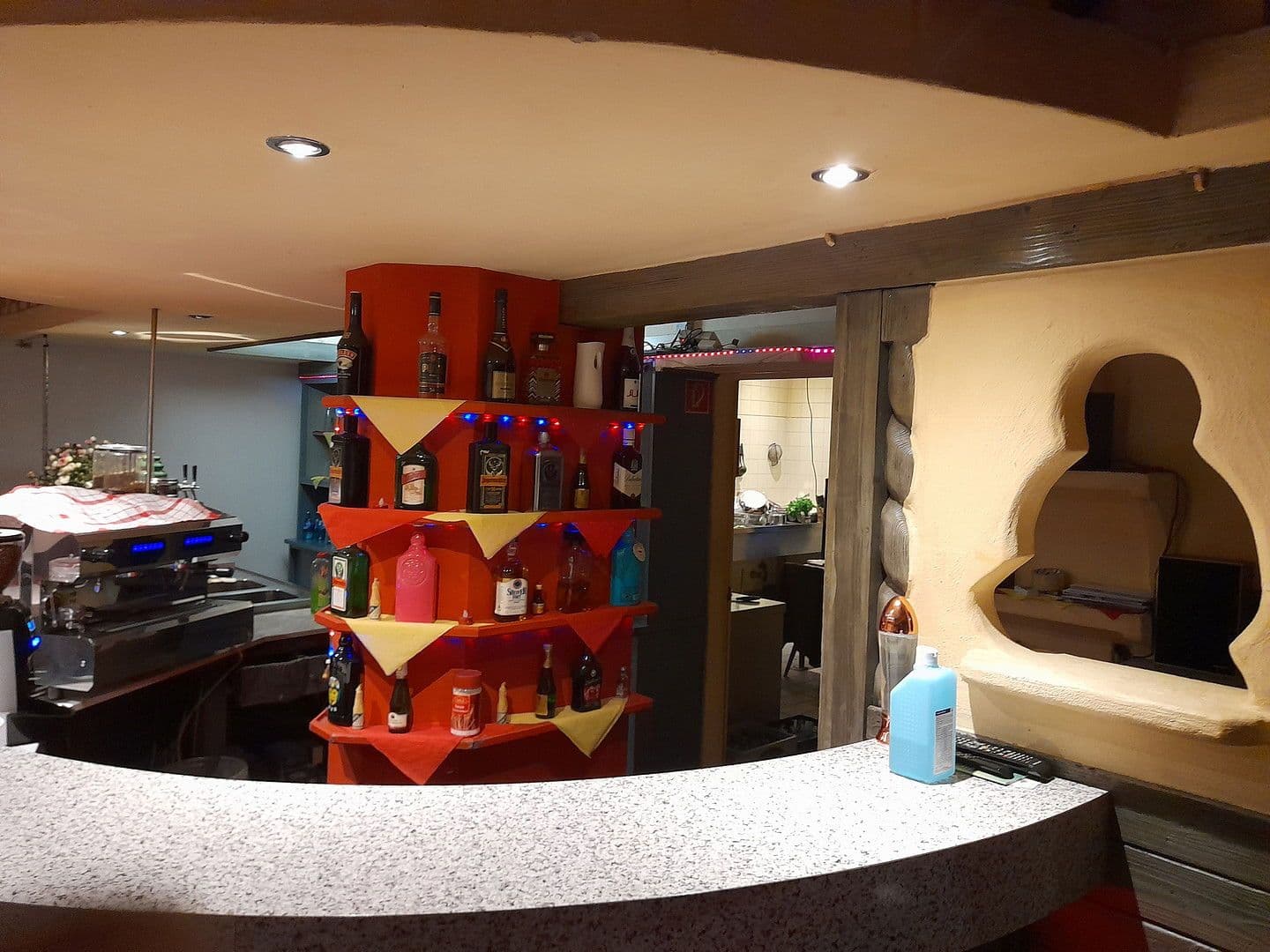 Predaj nebytového priestoru 234 m², Alzeyer Str.1, Frankfurt/Main, Hesensko Predaj nebytového priestoru 234 m², Alzeyer Str.1, Frankfurt/Main, Hesensko