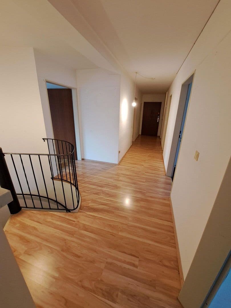 Predaj bytu 3-izbový 92 m², Hollerweg 13, Gröbenzell, Bavorsko Predaj bytu 3-izbový 92 m², Hollerweg 13, Gröbenzell, Bavorsko