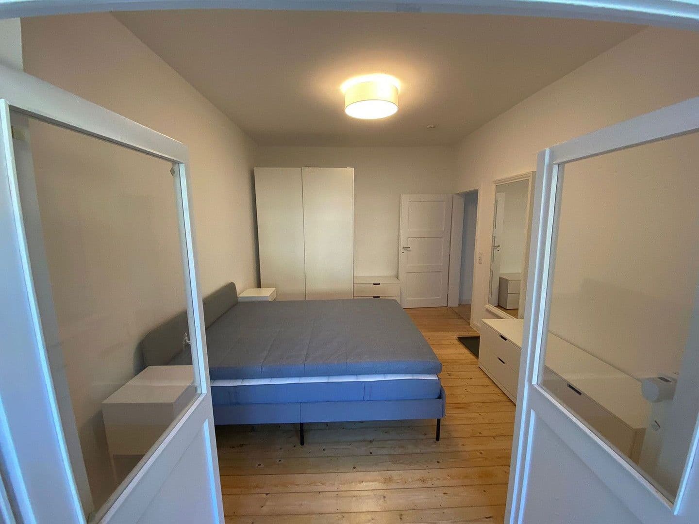 Prenájom bytu 3-izbový 68 m², Neuenhainer Str., Frankfurt, Hesensko Prenájom bytu 3-izbový 68 m², Neuenhainer Str., Frankfurt, Hesensko