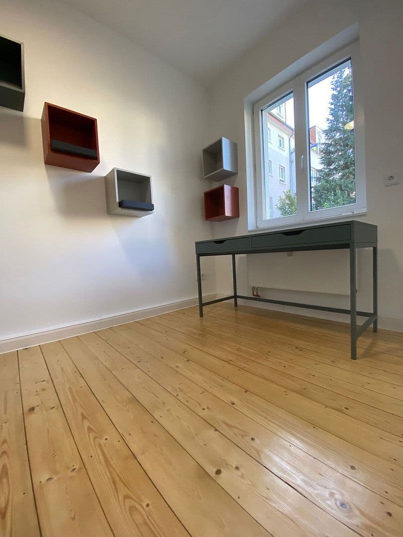 Prenájom bytu 3-izbový 68 m², Neuenhainer Str., Frankfurt, Hesensko Prenájom bytu 3-izbový 68 m², Neuenhainer Str., Frankfurt, Hesensko