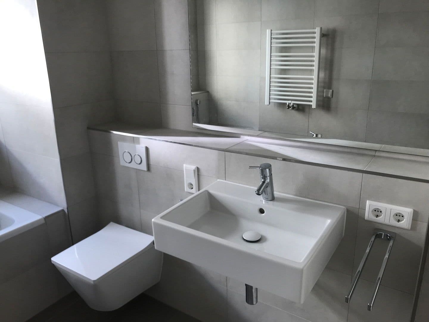 Prenájom bytu 3-izbový 82 m², Regensburg, Bavorsko Prenájom bytu 3-izbový 82 m², Regensburg, Bavorsko