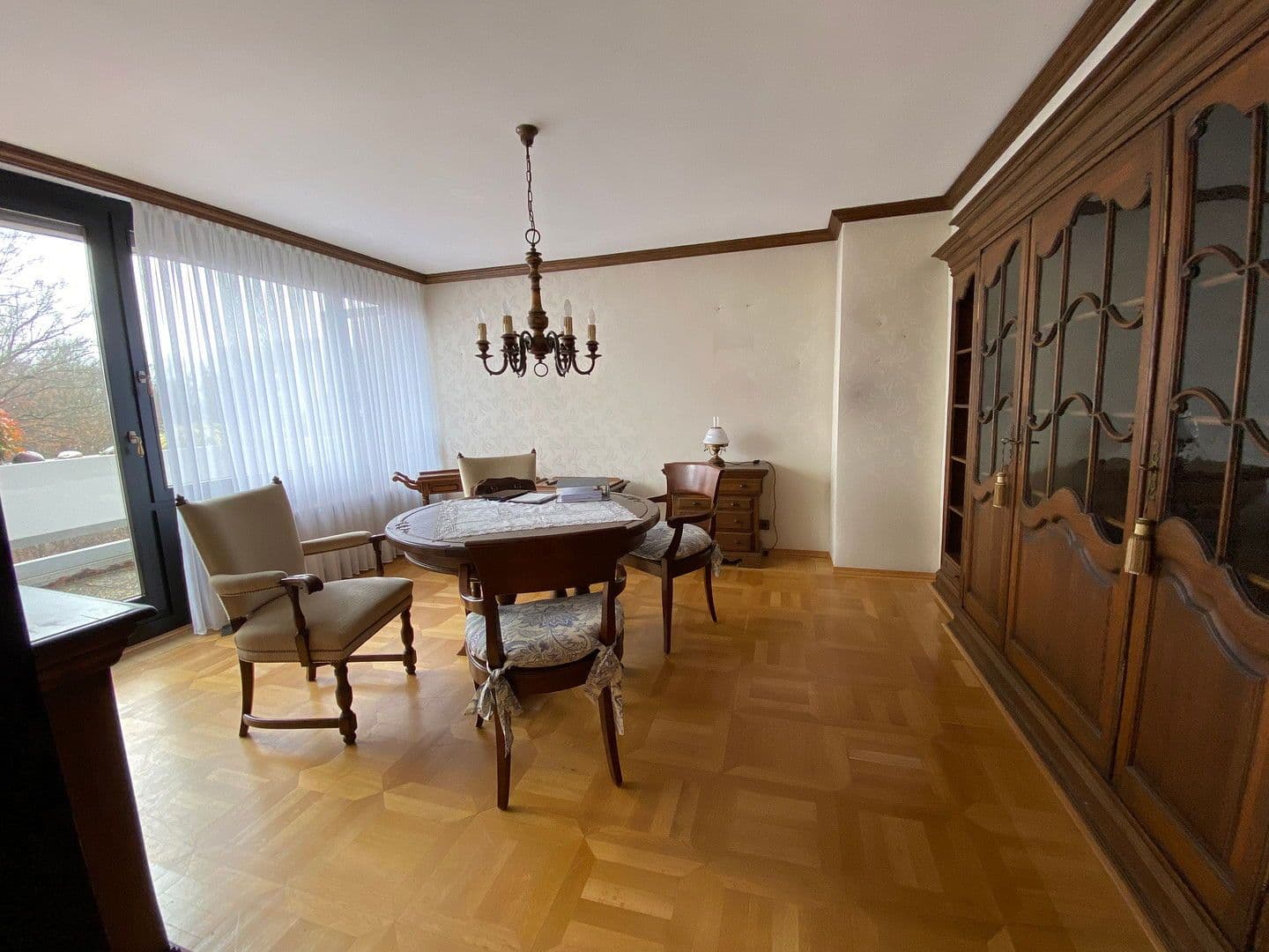 Prenájom bytu 3-izbový 124 m², Rengsdorf, Porýnie-Falcko Prenájom bytu 3-izbový 124 m², Rengsdorf, Porýnie-Falcko